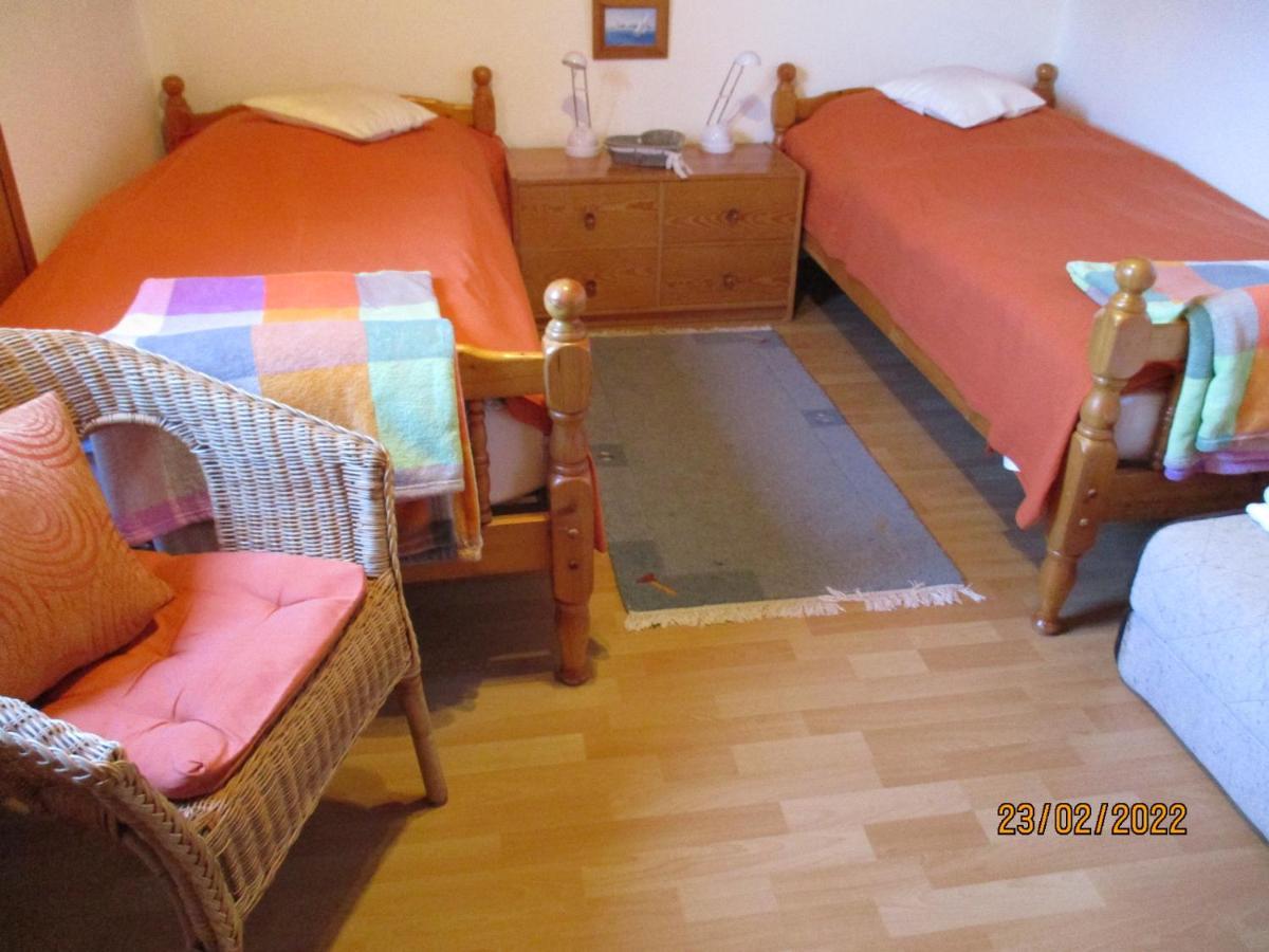Haus Mit Lilie Und Rose Apartment Westerdeichstrich Екстериор снимка